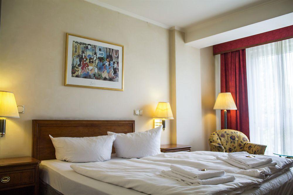 Georghof 3*